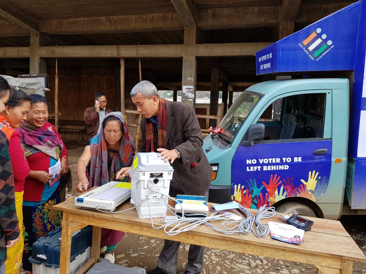 Chandel SVEEP: Mobile Van (EVM & VVPAT) awareness #Loksabha Election 2019