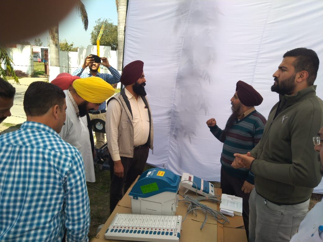 EVM training to industrial workers at Modern Steel in 56 Amloh, Fatehgarh Sahib