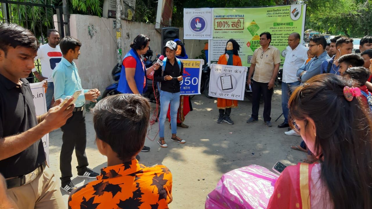 Nukkad Natak at Deshbandhu College District South East