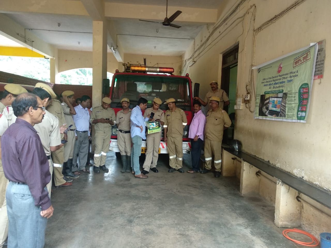 Glimpses of Elector Verification Programme conducted by 03 Bicholim A.C on 18.9.2019 at office of Fire and Emergency Service Bicholim. The Fire personnel were sensitized about the usage of voter helpline app and NVSP to verify their Electoral  details and