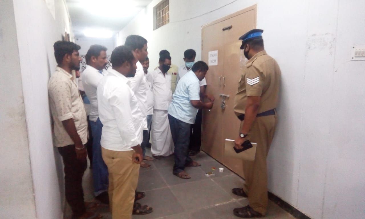 TNLA2021 - 96 Tiruchengode - Storing of Ballot Unit and Controll Unit Machines in Strong room_2.jpg