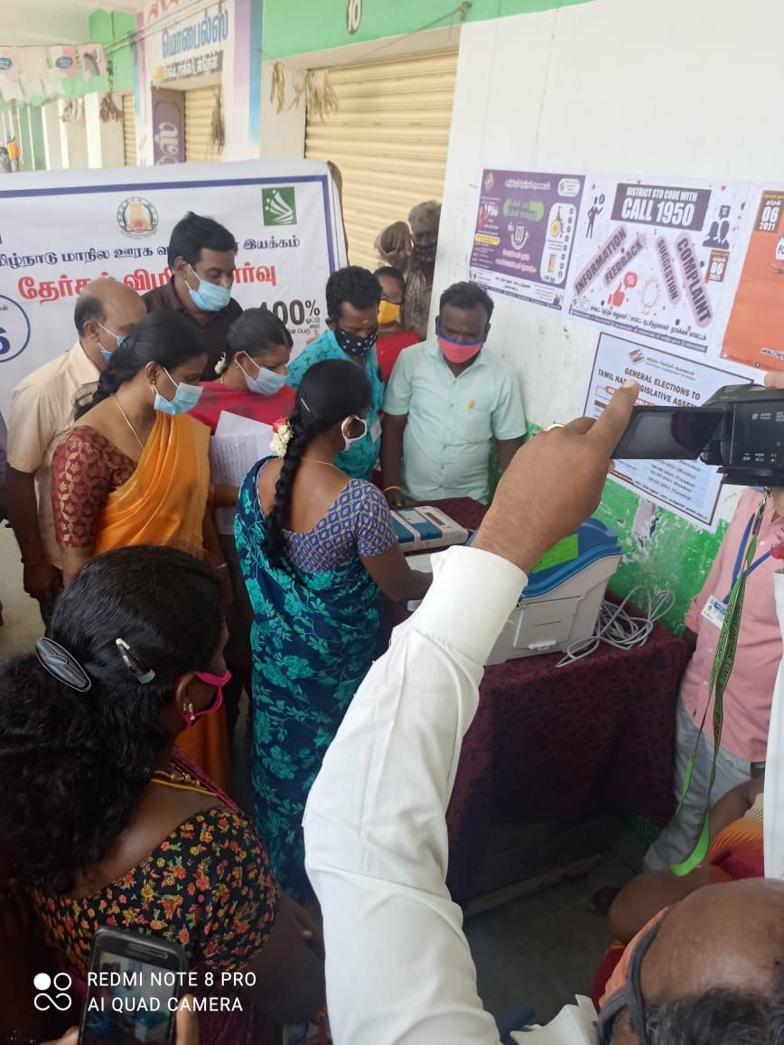 TNLA2021 - 93 Sendamangalam - DRO Inaguarated Voters awareness programme - Sendamangalam Bus Stand - On 19.03.2021 (7).jpeg