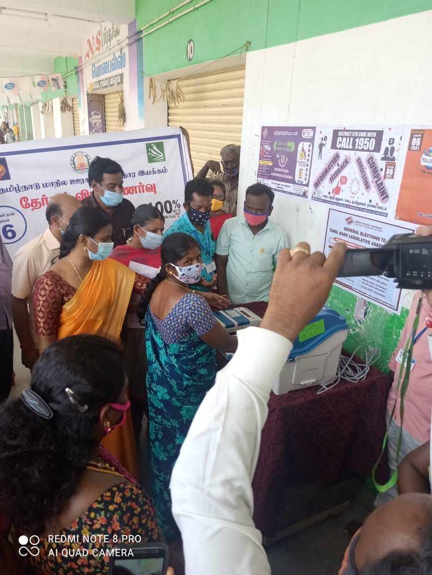 TNLA2021 - 93 Sendamangalam - DRO Inaguarated Voters awareness programme - Sendamangalam Bus Stand - On 19.03.2021 (14).jpeg