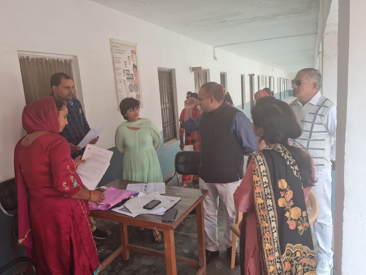 CEO Haryana staff inspecting the forms during Special Campaign Day, Panipat.jpeg