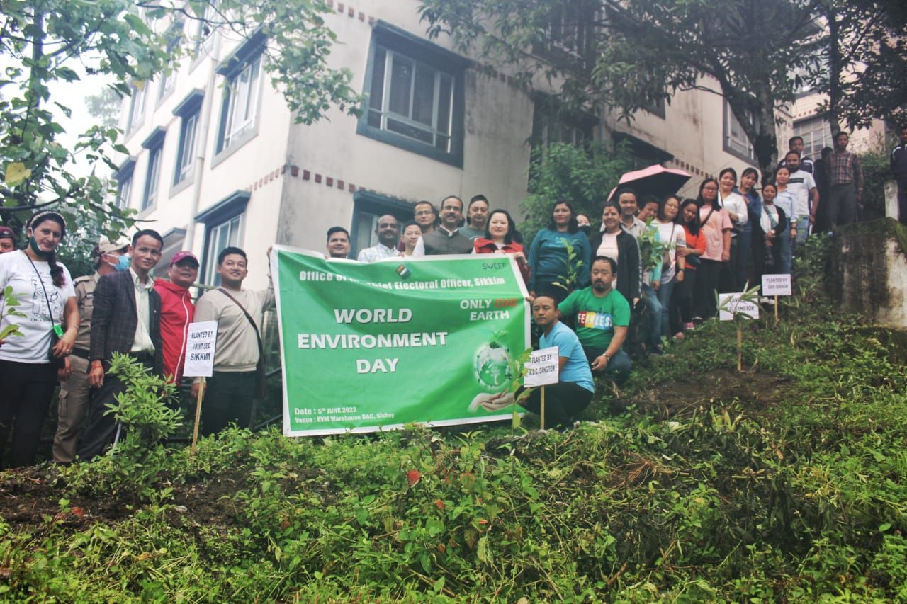 Celebrating World Environment day 2022 by office of the CEO, Sikkim